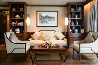 Library & lounge