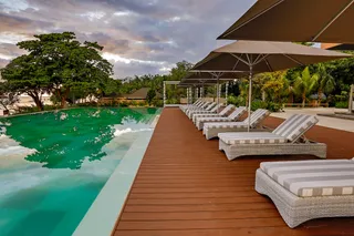 Infinity pool