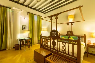 Elegant rooms with teak furniture