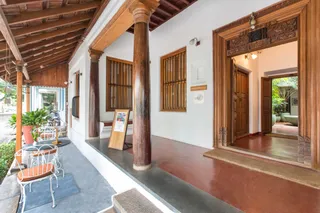 Traditional architecture