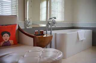 Sanctuary Suite bathroom