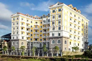 Hotel Royal's exterior