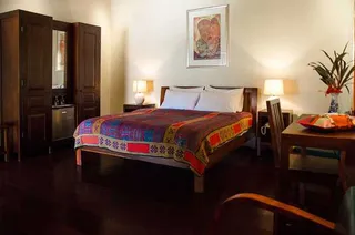 Swimming pool view room