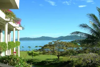 The resort has delightful lush gardens & grounds