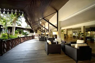 Resort lobby & lounge