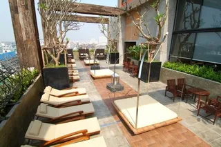 Rooftop sun terrace