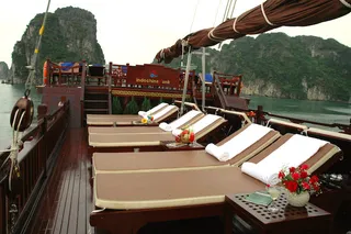 One of the sundecks onboard the Dragon's Pearl