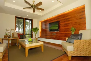Ocean front suite living area