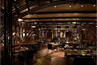 Le Salon gourmet restaurant