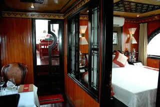 The luxurious double cabin with adjacent dining room