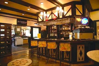 Lobby bar