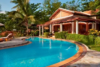 Adult pool