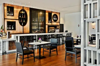 Lobby bar