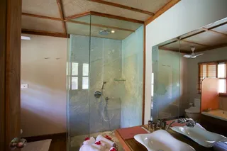 Modern bathroom