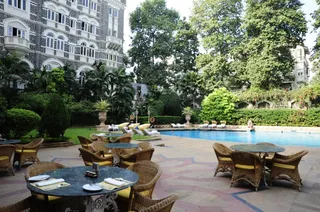 Outdoor pool & terrace