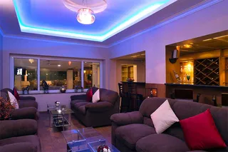 Comfortable lounge bar