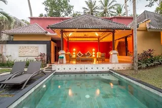 Private terrace and pool