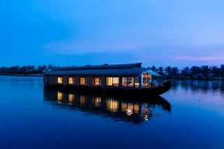 Bluejelly Opal boat