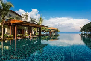 Infinity pool