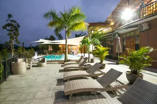 Pool & terrace